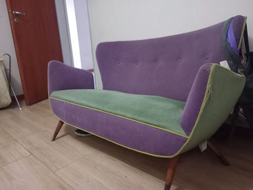 Sillon Mariposa Vintage. Tapizado En Pana 