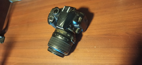 Nikon D3100 Con Lente 18-55mm