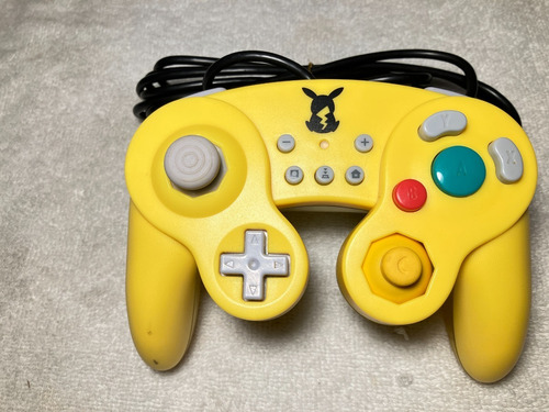 Controle Joystick Hori Battle Pad Pikachu Nintendo Switch