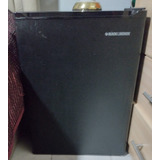 Refrigerador Compacto Black & Decker 1.7