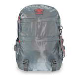 Mochila Umbro® Urbana Porta Laptop Hasta 16 Impermeable