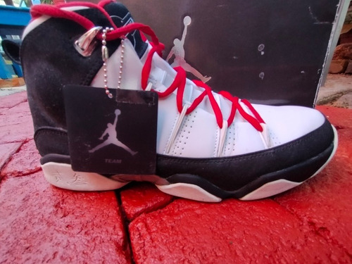 Tenis Nike Air Jordan 9.5 Team Retro