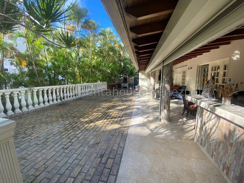 Casa En Venta En Santa Paula Calle Cerrada Casas En Caracas Angela Tochon - Imagen 3
