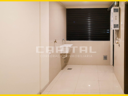 Amplio Departamento En Alquiler De 3 Dormitorios Zona Equipetrol - Imagen 4