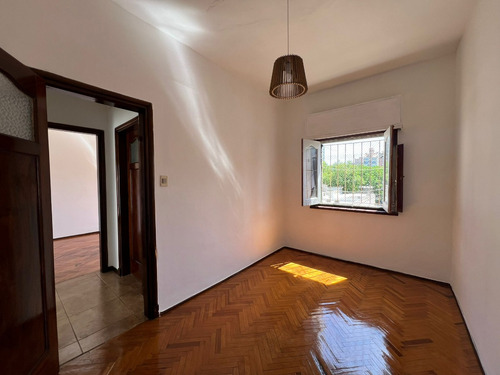 Venta Apartamento 2 Dormitorios Centro A Pasos Rambla - Imagen 2