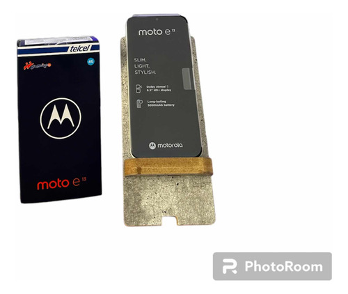 Motorola E13 Xt2345-2 Blanco 64 Gb