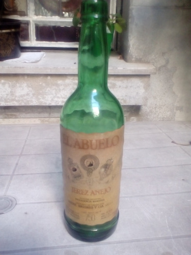 Botella Vacia Antigua Jerez Añejo El Abuelo