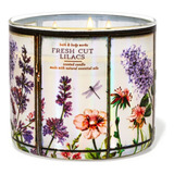 Bath And Body Works - Vela Grande 3 Mechas Color Lila Fragancia Fresh Cut Lilacs