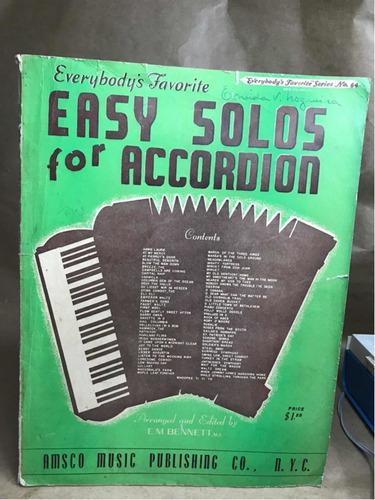 Partituras De Acordeão - Everybodys Favorite, Easy Solos