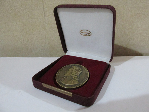 Antigua Medalla 200 Años Casa Moneda Chile Año 1943 Escasa 