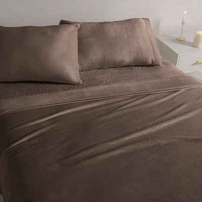 Sábana Siberia Mat Coffee + Cobertor + 2 Funda Cafe Vianney Marrón Oscuro Liso | Envío gratis