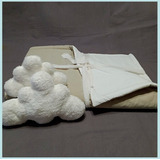 Acolchado Reversible Colecho + Set Almohadones Nube