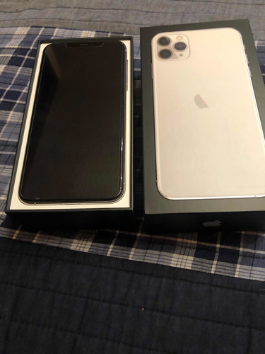 Celular iPhone 11 Pro Max 256 Gb Seminuevo.