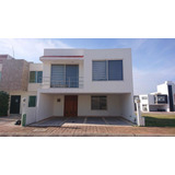 Se Vende Casa En Remate, Exclusivo Residencial Piamonte 