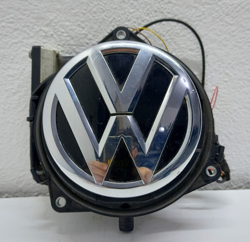 Camara Reversa Emblema Golf Beetle Passat Cc Nuevo Original