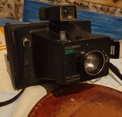 Câmera Polaroid Colorpack 200