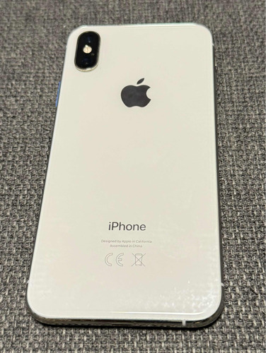 iPhone X - 64 Gb