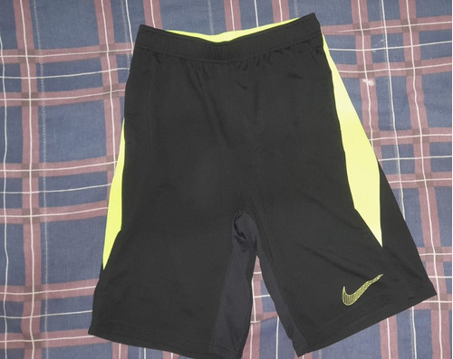 Bermuda Nike Dri-fit Original Tam L Importada