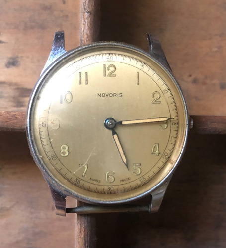 Reloj Novoris, Calibre 292,estilo Militar, No Funciona.
