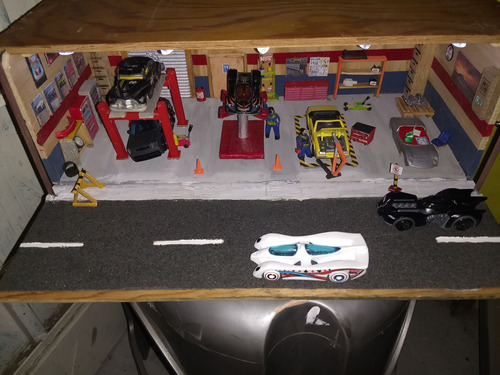 Diorama Garage P/autos Hot Whells 1/64,accesorios Y Luz Led