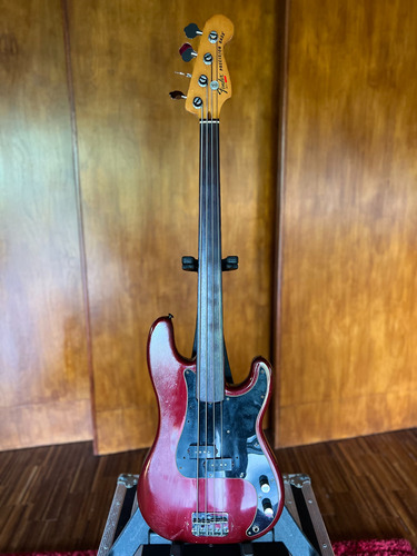 Bajo Fender Precision Bass Fretless Original 1978. 4200dls