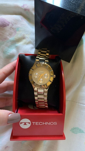 Relógio Feminino Dourado Com Strass Da Technos 