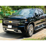 Chevrolet Cheyenne High Country V8 2020 Negra