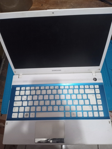 Laptop Samsung Np305v4a Piezas Precios En Descripción