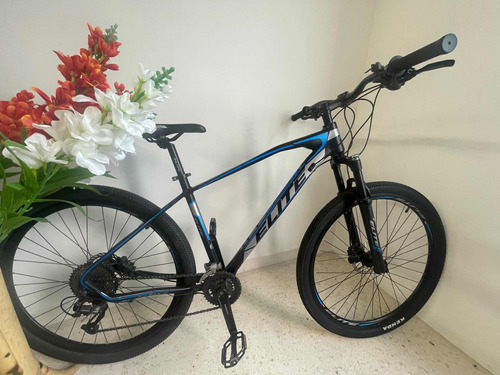 Bicicleta Elite Focus