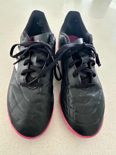 Botines adidas Copa 38 Negros Vivos Rosa