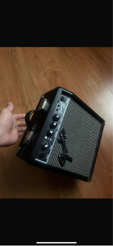 Amplificador Fender 10g
