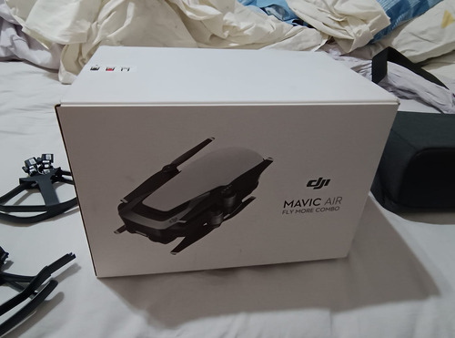 Drone Dji Mavic Air Câmera 4k Onyx Black 3 Baterias Flymore 