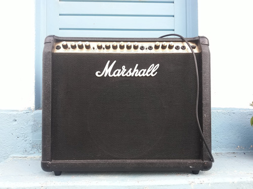 Amplificador Marshall Valvestate 8080 Valvulado