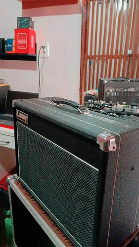 Amplificador Laney Vc 30  2x12 Valvulado ,todo Original.