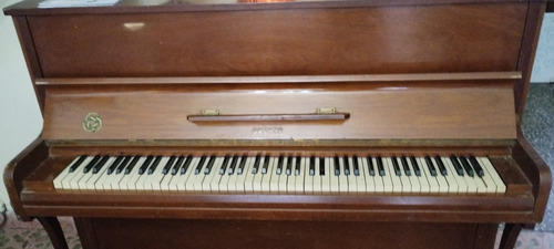 Piano Breyer 