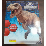 Album** Jurassic World **  2015, Panini, Tiene 75 Figuritas