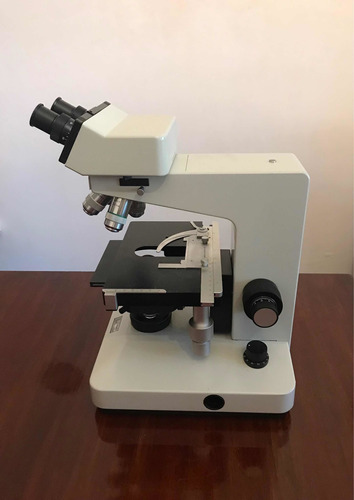 Microscopio Leitz Dialux 20