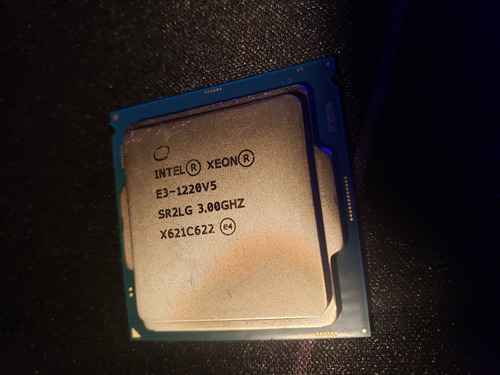 Procesador Intel Xeon E3-1220 V5 Simil I5 7400 Socket 1151