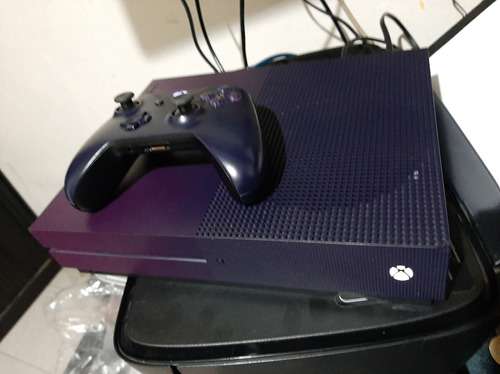 Xbox One S 1tb Fortnite Color  Violeta
