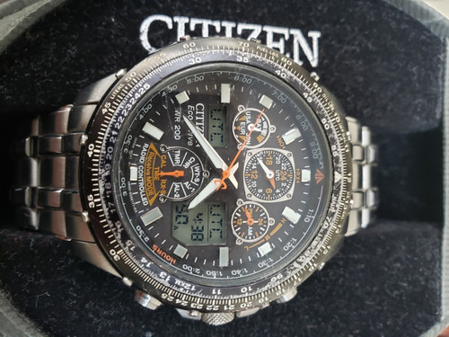 Reloj Citizen Eco-drive Skyhawk Radio Control