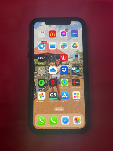 Celular iPhone 11 128g Rojo
