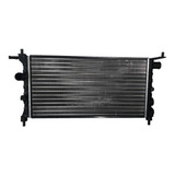 Radiador Chevrolet Chevy Pop 2002 1.6l Premier Cooling