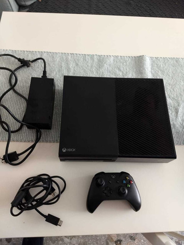 Microsoft Xbox One 500 Gb Negro, Usado Completo