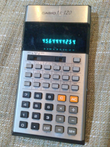 Calculadora. Casio Sientifica. Retro. Fx.120 