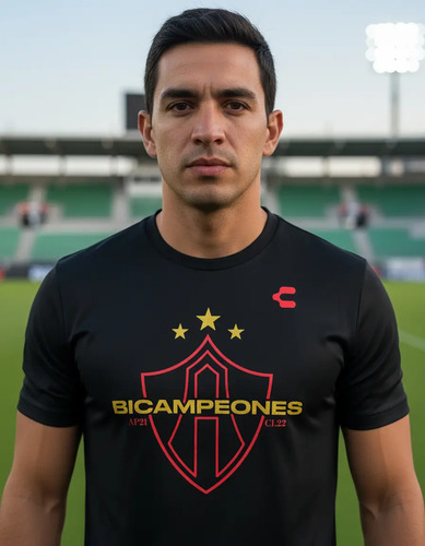 Playera Atlas Bicampeón Charly Conmemorativa Hombre Algodón