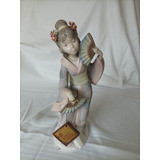 Figura Antigua De Porcelana Nadal, Geisha