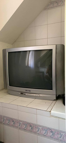 Tv Hitachi 29