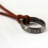 Anillo Cosplay Uncharted Francis Drake Sic Parvis Magna Cuot