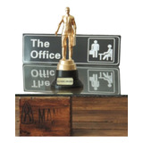 Pack Dunder Mifflin. Dundie Award + Chapa The Office 9x30cm 