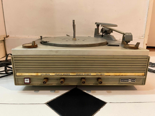 Tocadiscos Winco Stereo S326 Antiguo